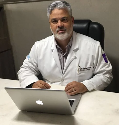 Diretor Técnico, Ginecologista e Obstetra do CEDINE Doutor Rodrigo Zaiden
